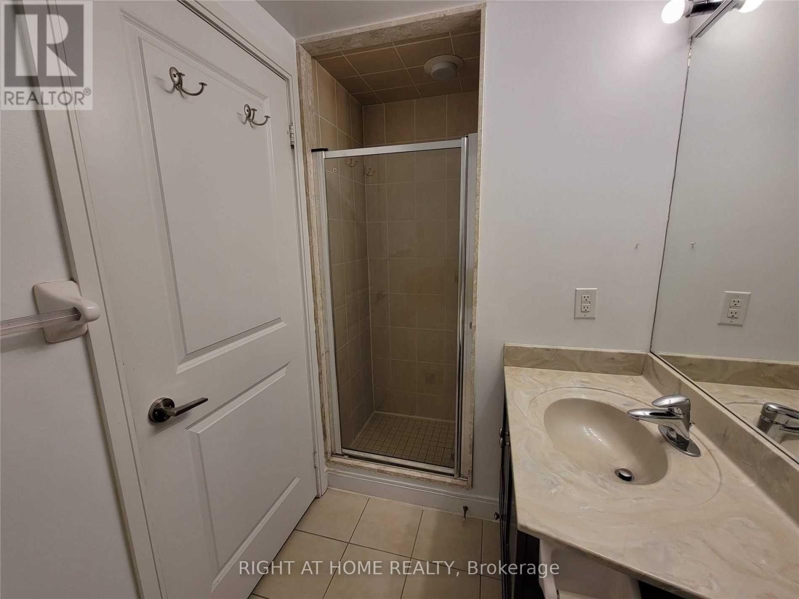 1206 - 80 Absolute Avenue, Mississauga (City Centre), Ontario  L4Z 0A5 - Photo 16 - W12853276