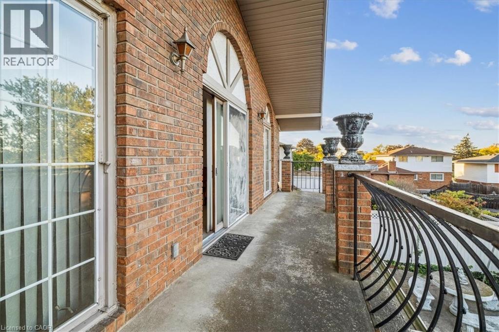 31 Palm Court, Stoney Creek, Ontario  L8G 2T9 - Photo 11 - 40779345