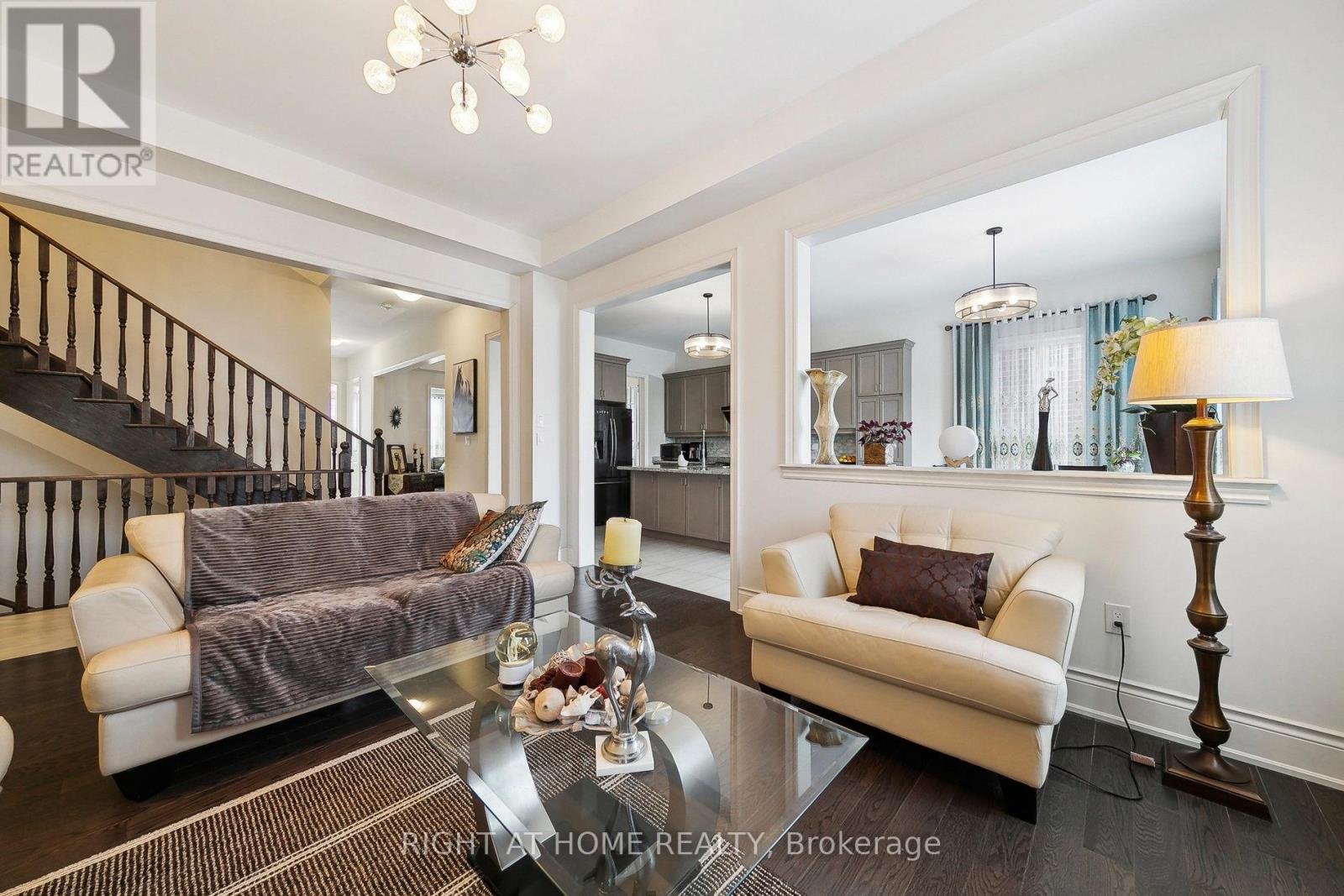 247 Humphrey Street, Hamilton (Waterdown), Ontario  L8B 1X4 - Photo 14 - X12853132