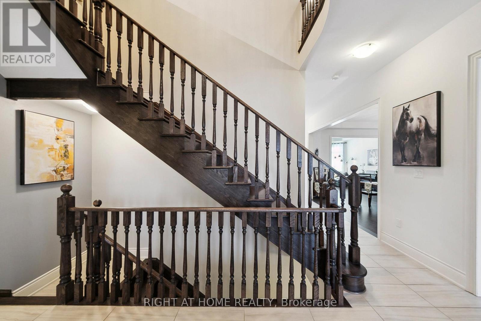 247 Humphrey Street, Hamilton (Waterdown), Ontario  L8B 1X4 - Photo 18 - X12853132