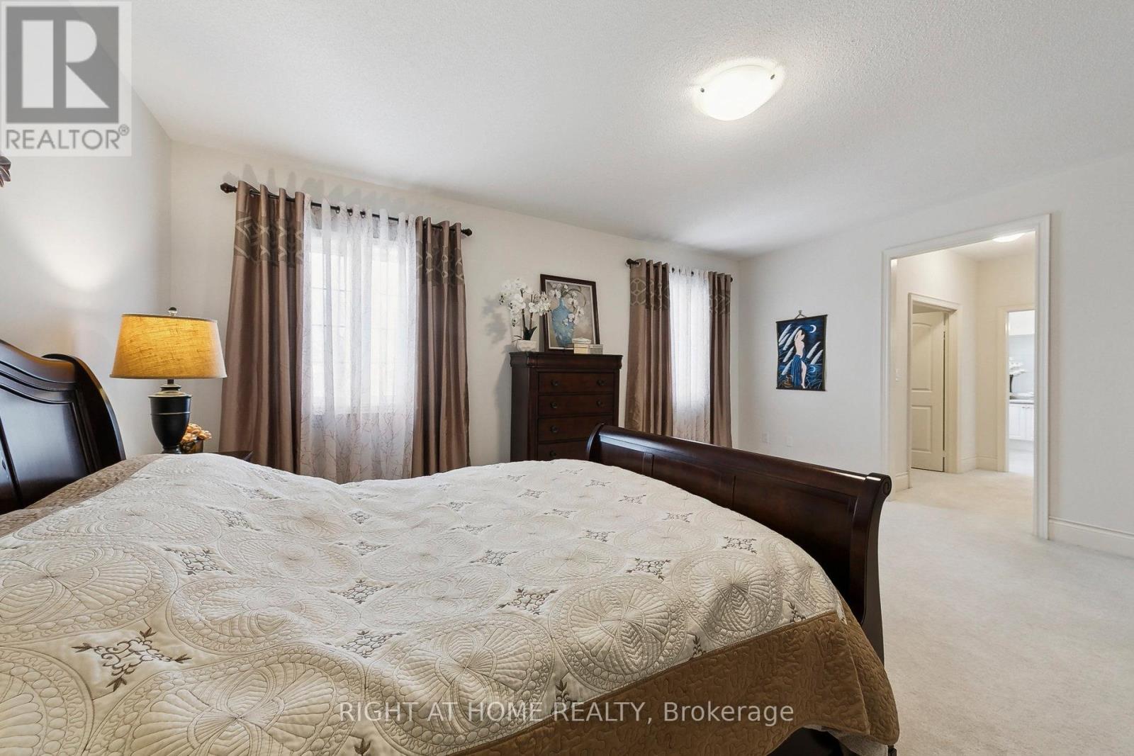 247 Humphrey Street, Hamilton (Waterdown), Ontario  L8B 1X4 - Photo 24 - X12853132