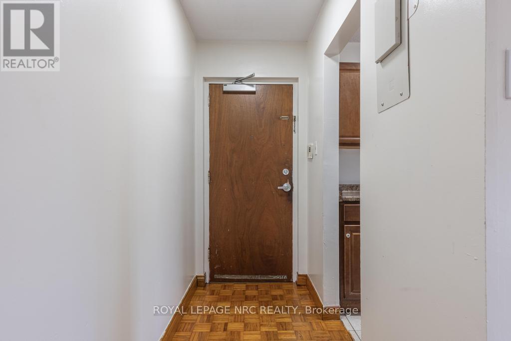 Unit 202 - 14 John Street, Grimsby, Ontario  L3M 1X5 - Photo 3 - X12853158