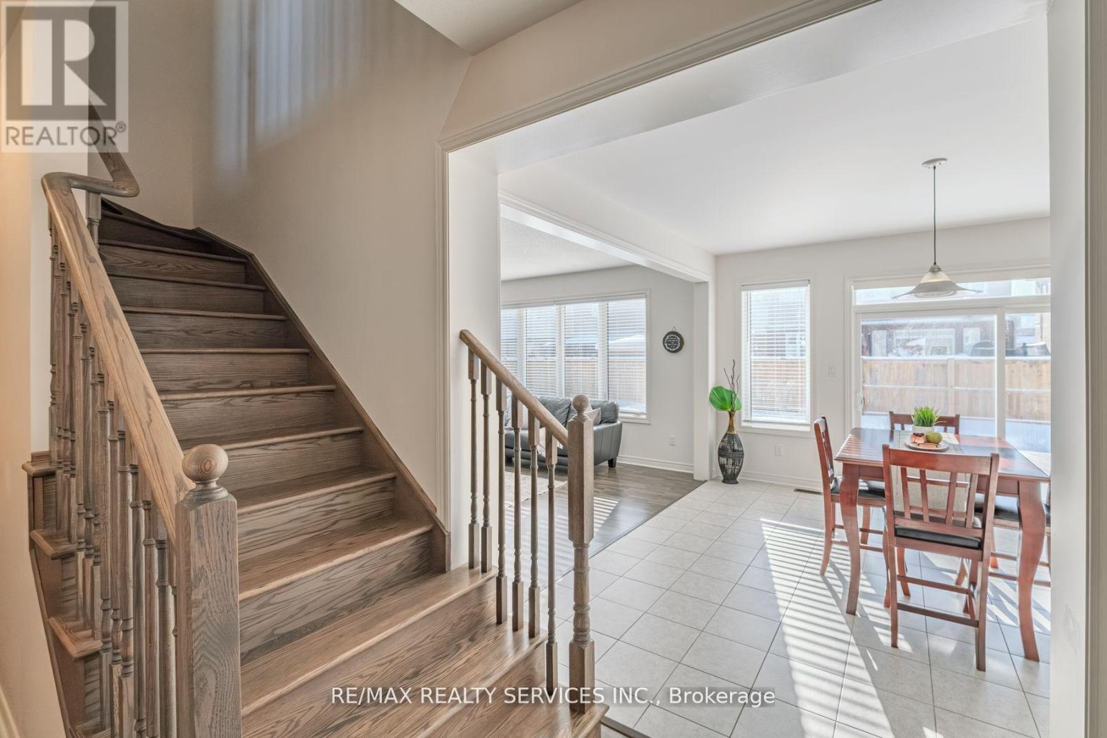 12 Oldham Avenue, Brant (Paris), Ontario  N3L 0G7 - Photo 15 - X12853232