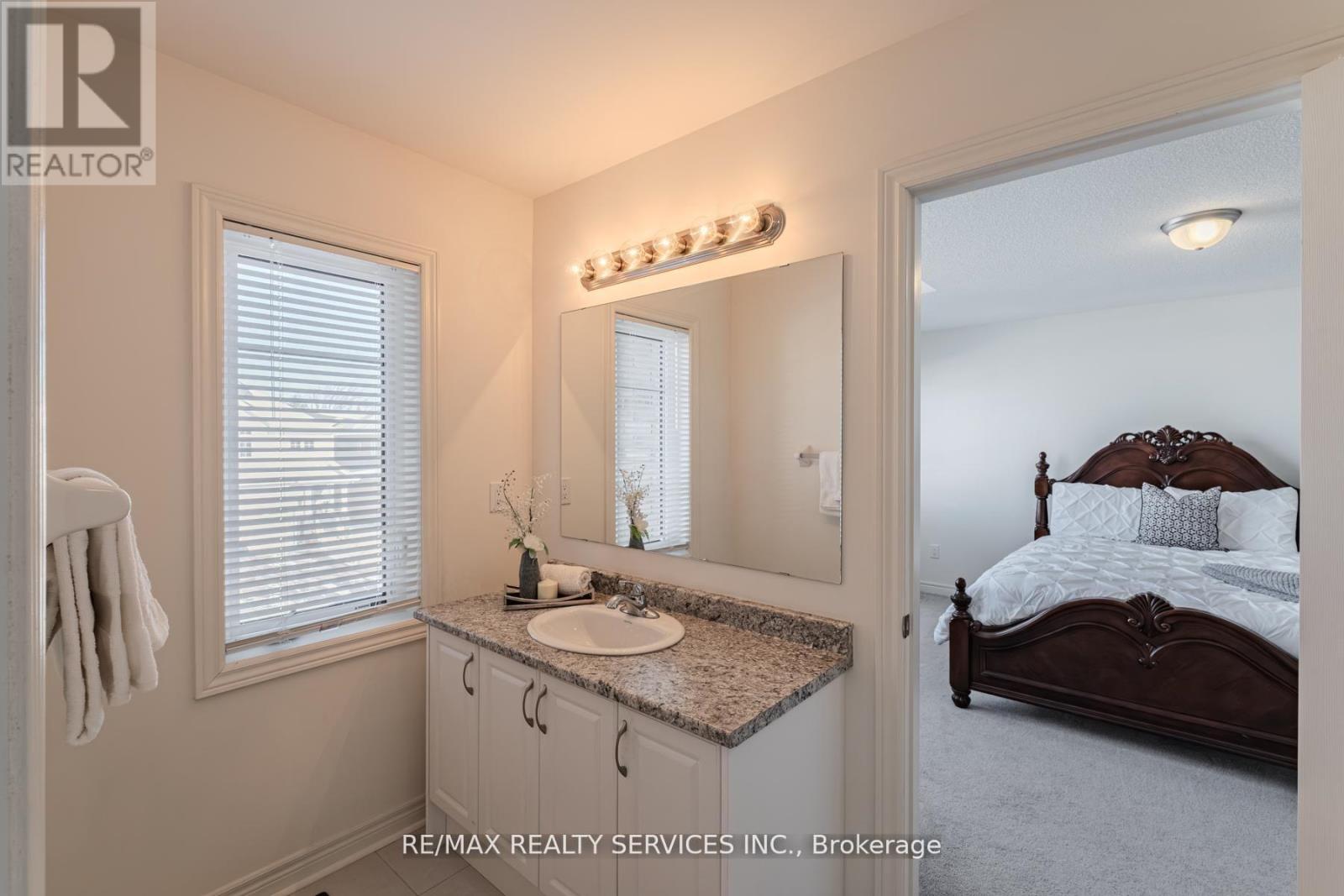 12 Oldham Avenue, Brant (Paris), Ontario  N3L 0G7 - Photo 31 - X12853232