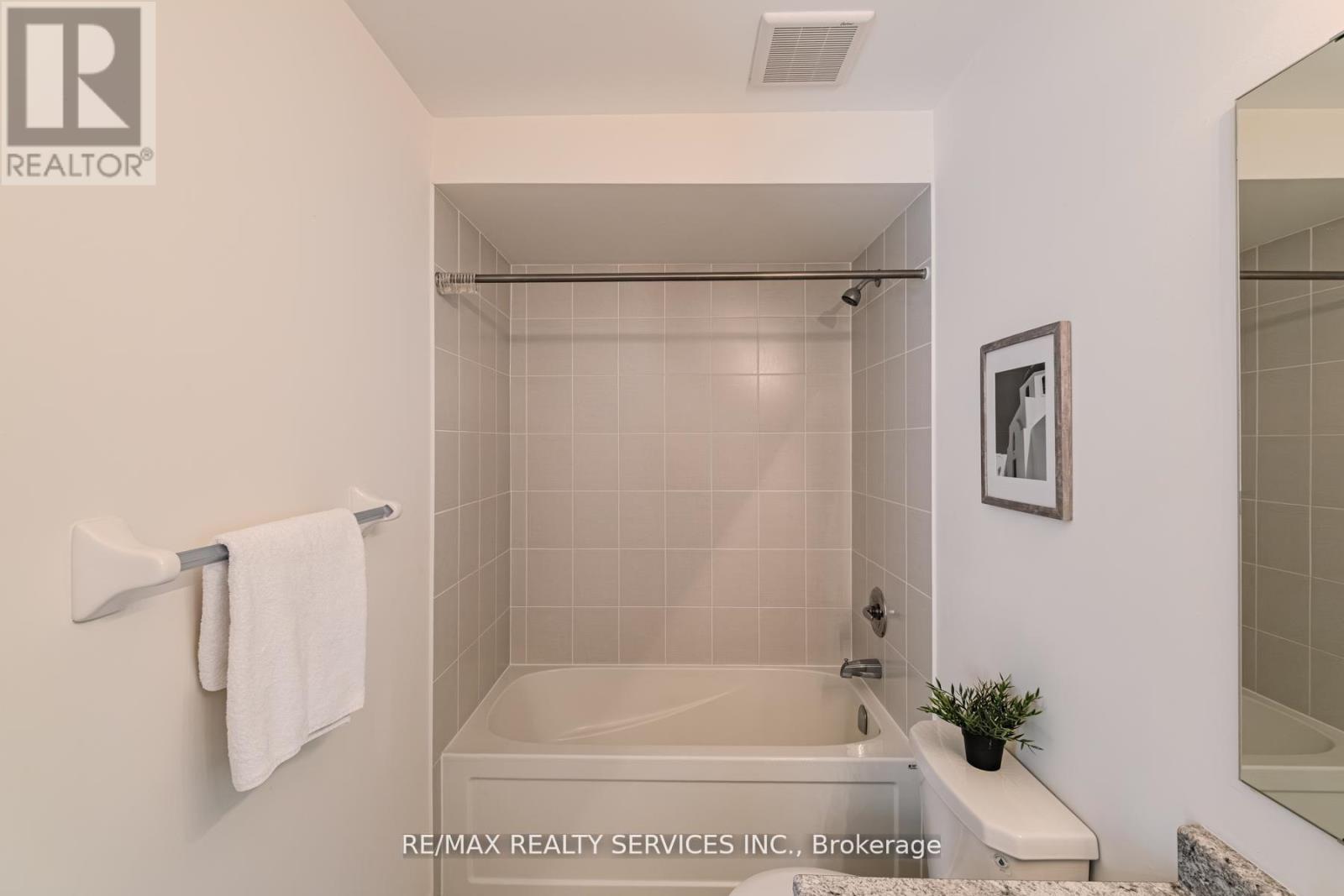 12 Oldham Avenue, Brant (Paris), Ontario  N3L 0G7 - Photo 38 - X12853232