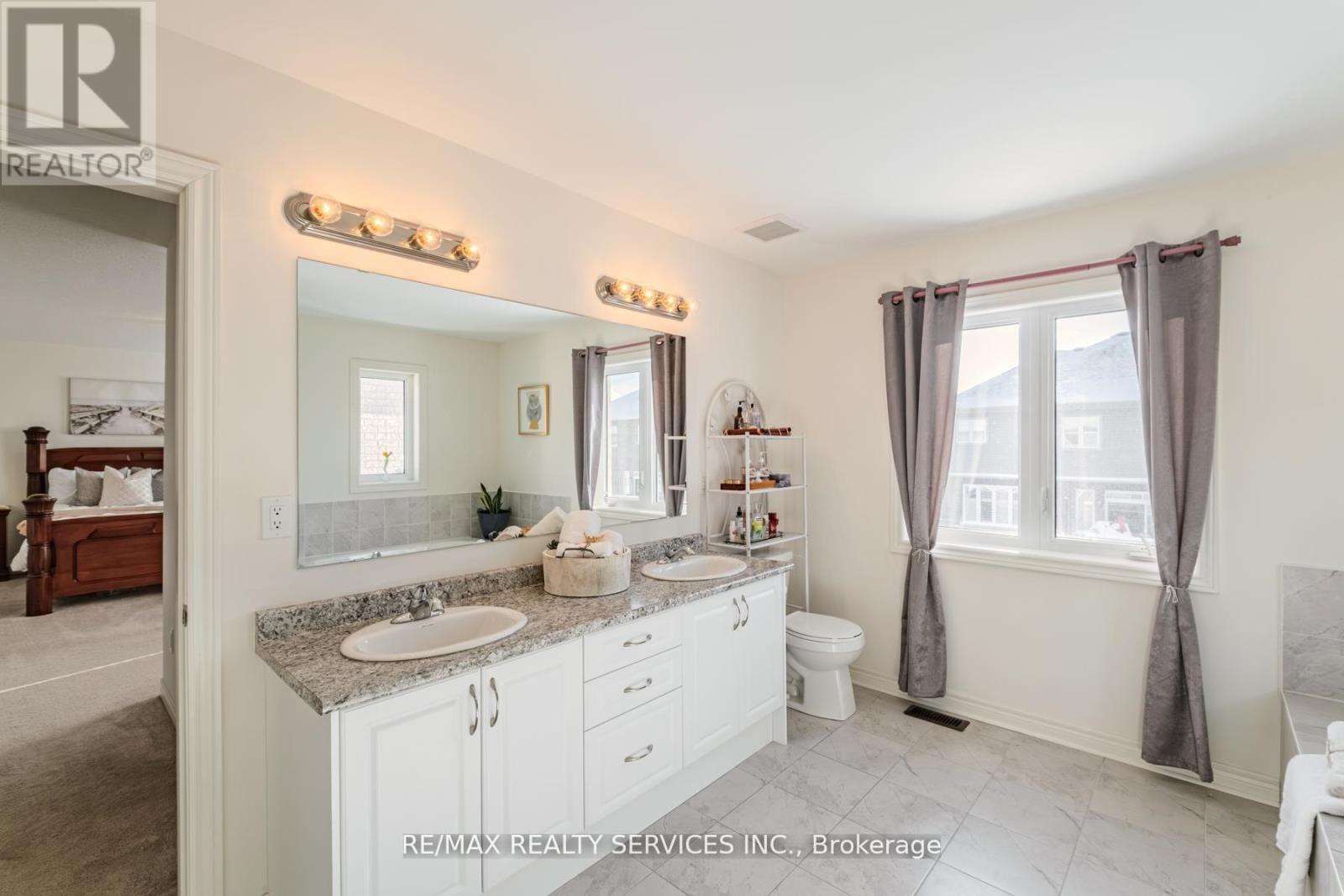 12 Oldham Avenue, Brant (Paris), Ontario  N3L 0G7 - Photo 43 - X12853232