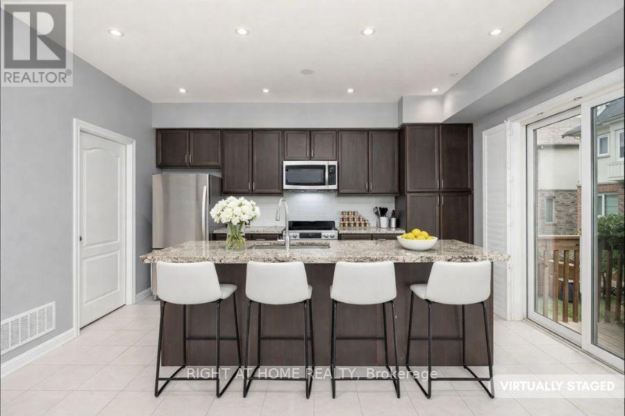 91 Borers Creek Circle, Hamilton (Waterdown), Ontario  L8B 1W3 - Photo 8 - X12853292