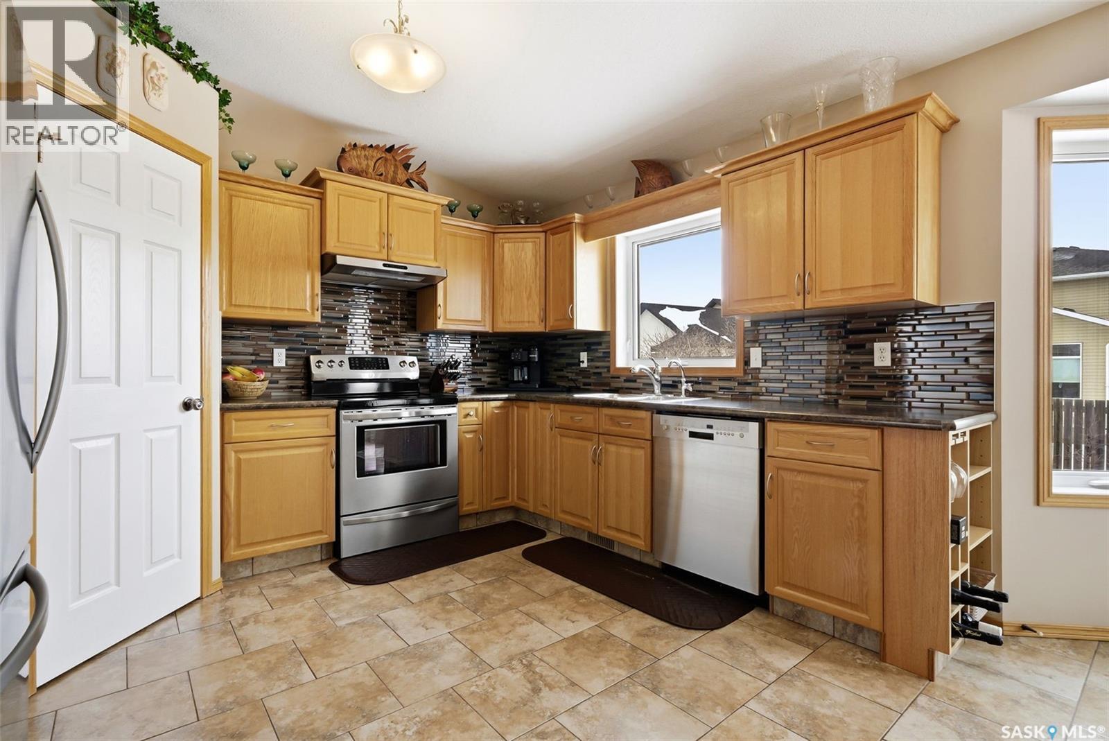 7204 Maple Glen Court, Regina, Saskatchewan  S4X 4S3 - Photo 9 - SK029763