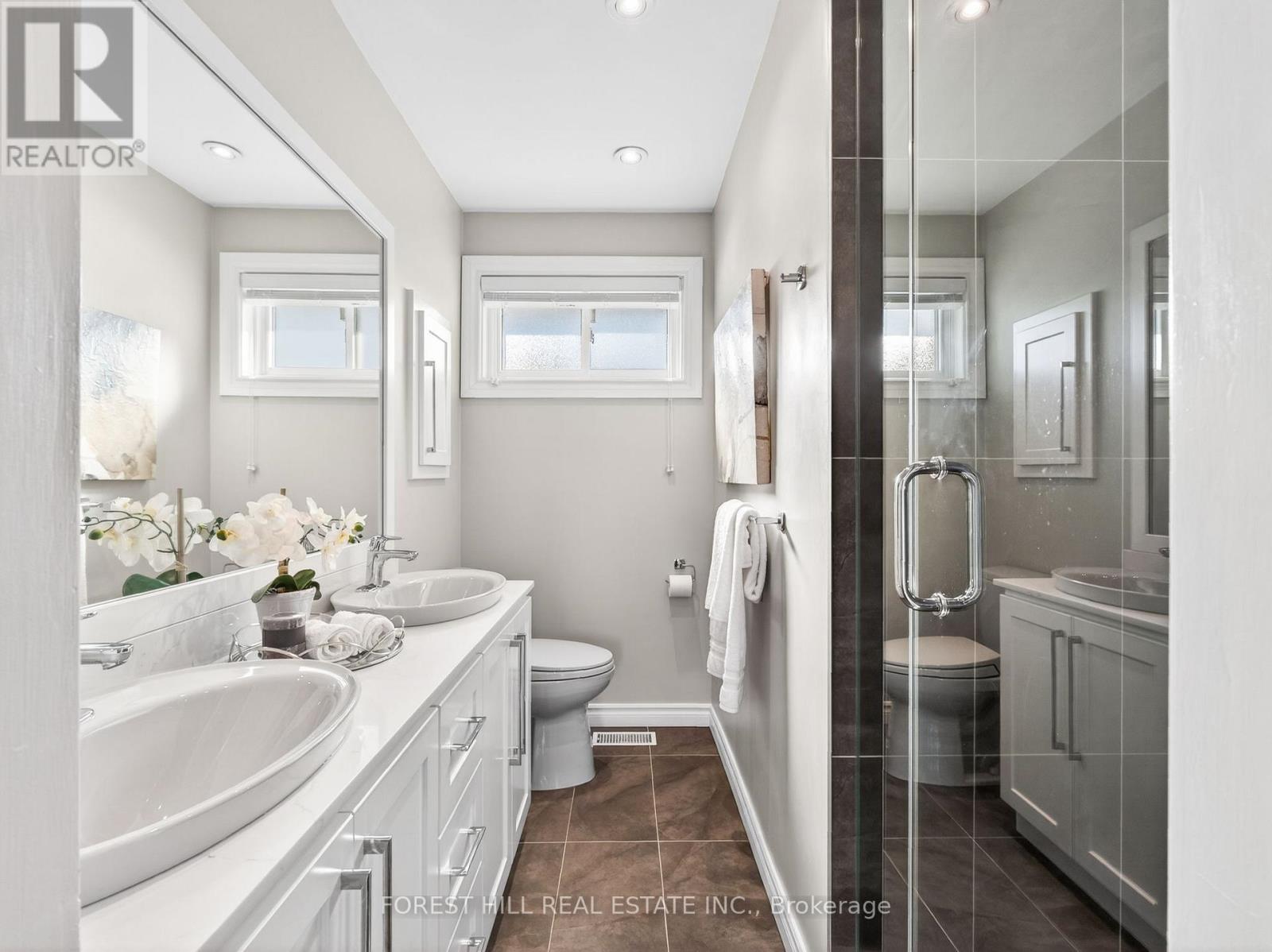 694 Conacher Drive, Toronto, Ontario  M2M 3N6 - Photo 20 - C12838330