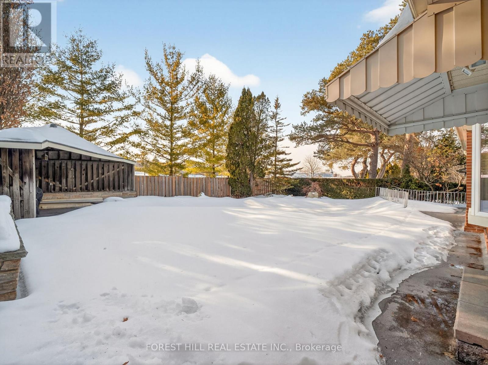 694 Conacher Drive, Toronto, Ontario  M2M 3N6 - Photo 32 - C12838330