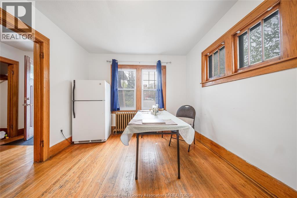 384 Detroit, Windsor, Ontario  N9C 2P5 - Photo 7 - 26004696