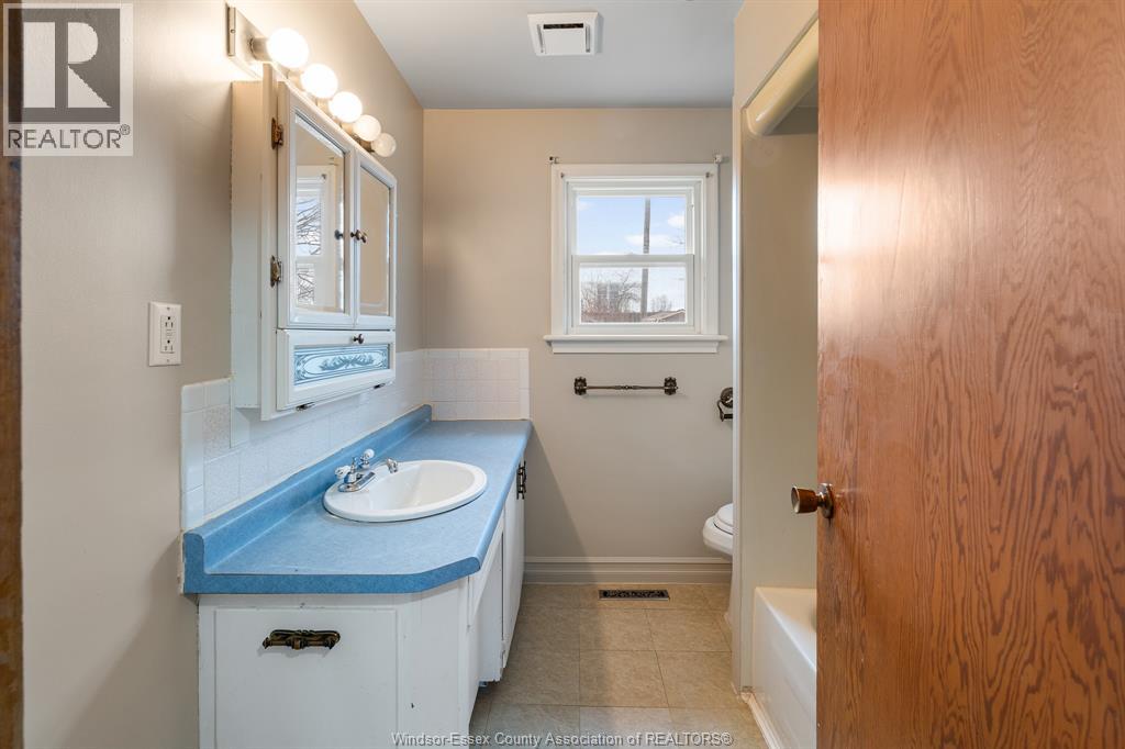 16 Noble Avenue, Leamington, Ontario N8H 3S6 - Photo 22 - 26004652