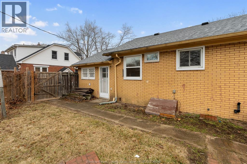 16 Noble Avenue, Leamington, Ontario N8H 3S6 - Photo 25 - 26004652