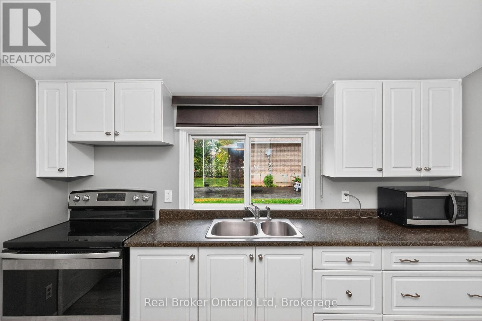 808 Quebec Street, Midland, Ontario  L4R 1E9 - Photo 12 - S12853432