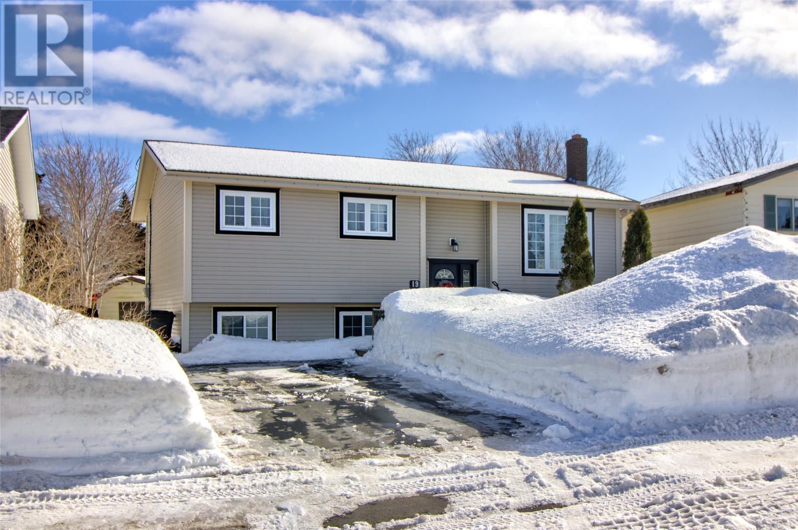 19 Yetman Drive, Mount Pearl, Newfoundland & Labrador