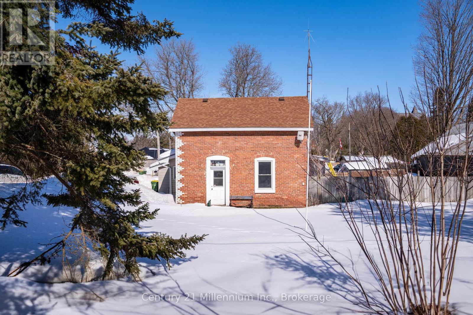 15 Ellen Street, Grey Highlands, Ontario  N0C 1E0 - Photo 32 - X12853390