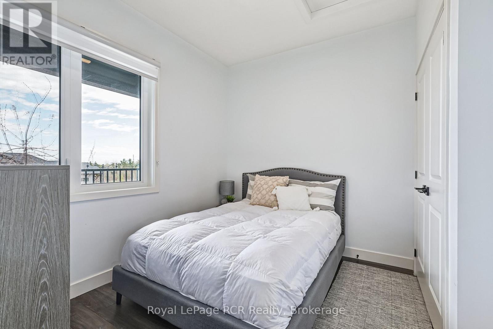 305 - 12 Beckwith Lane, Blue Mountains, Ontario  L9Y 0A4 - Photo 16 - X12853448