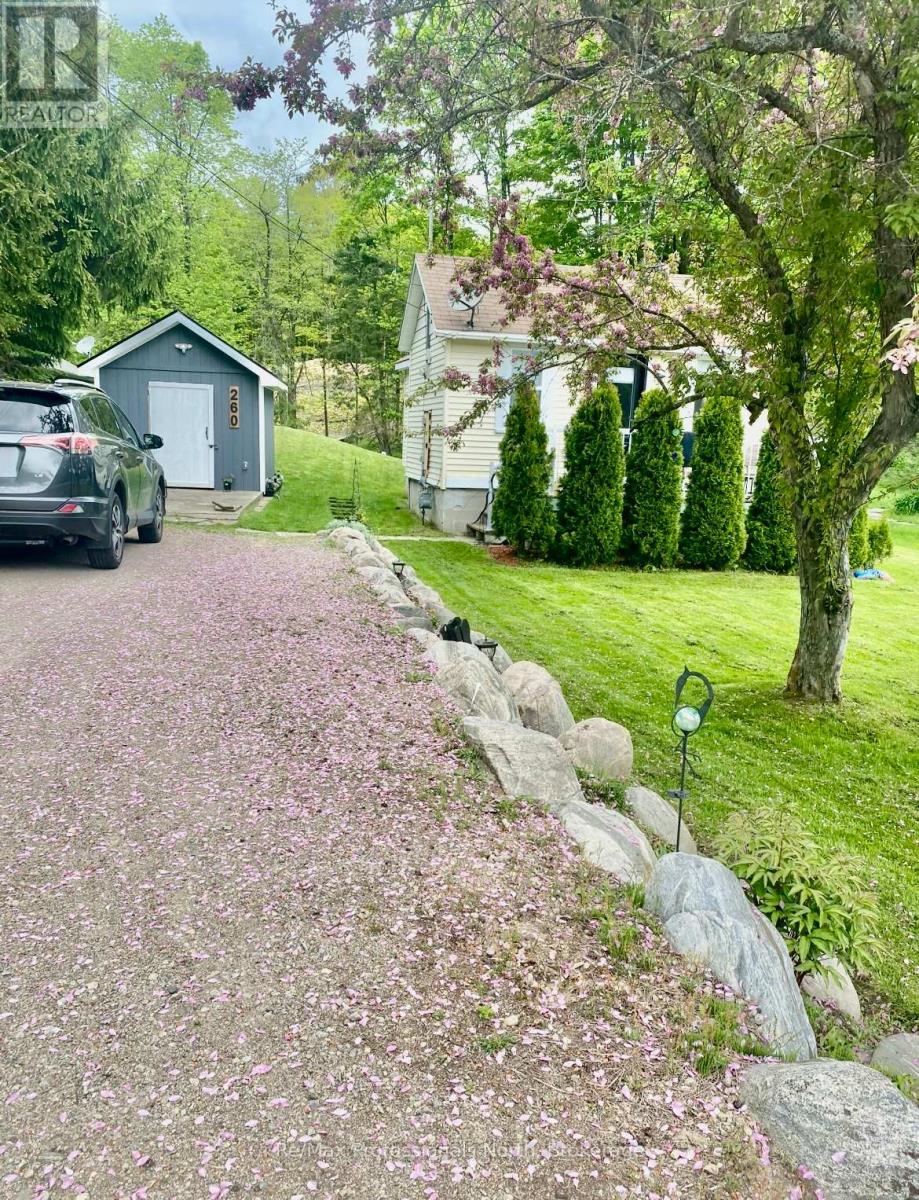 260 Private Street, Gravenhurst, Ontario  P1P 1R2 - Photo 23 - X12853480