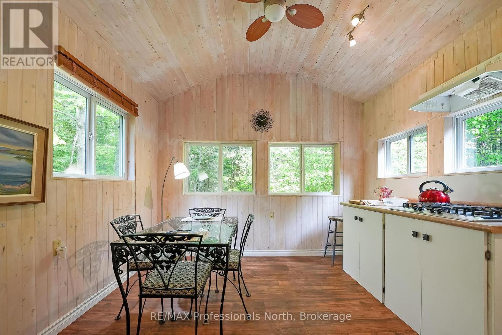 3072 Gelert Road, Minden Hills, Ontario  K0M 2K0 - Photo 17 - X12853502