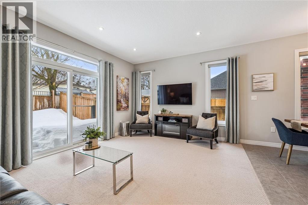 130 N Snyder Avenue N, Elmira, Ontario  N3B 0E1 - Photo 16 - 40805438