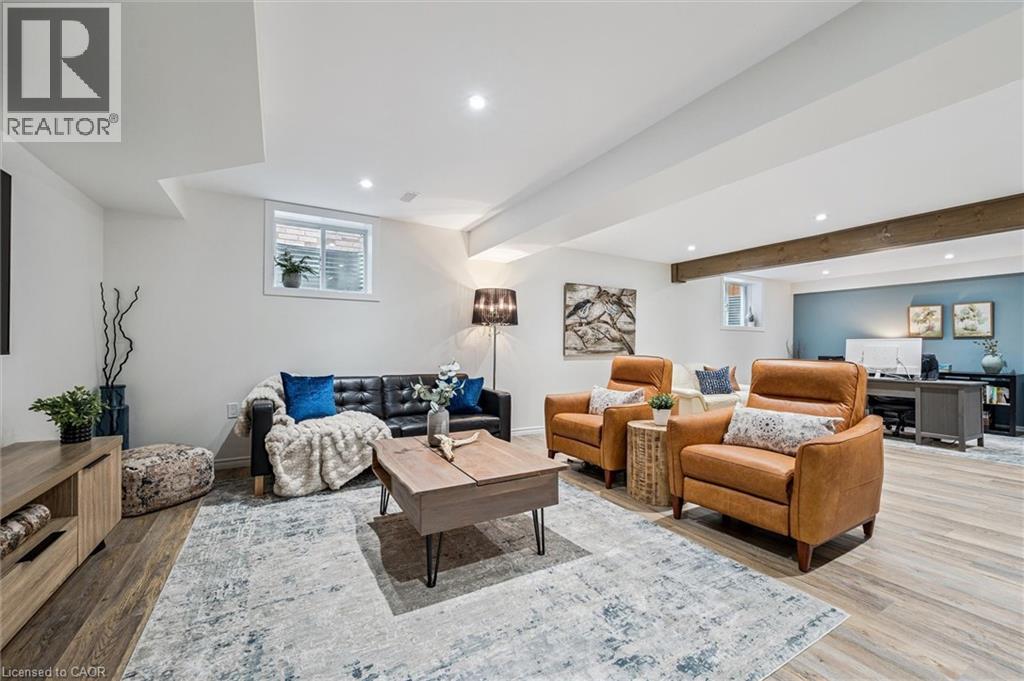 130 N Snyder Avenue N, Elmira, Ontario  N3B 0E1 - Photo 32 - 40805438