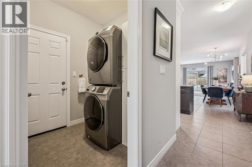 130 N Snyder Avenue N, Elmira, Ontario  N3B 0E1 - Photo 25 - 40805438