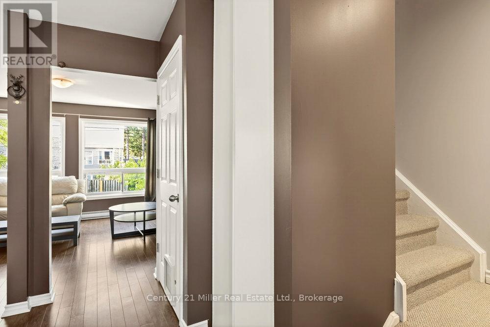 69 - 2050 Upper Middle Road, Burlington, Ontario  L7P 3R9 - Photo 13 - W12853676