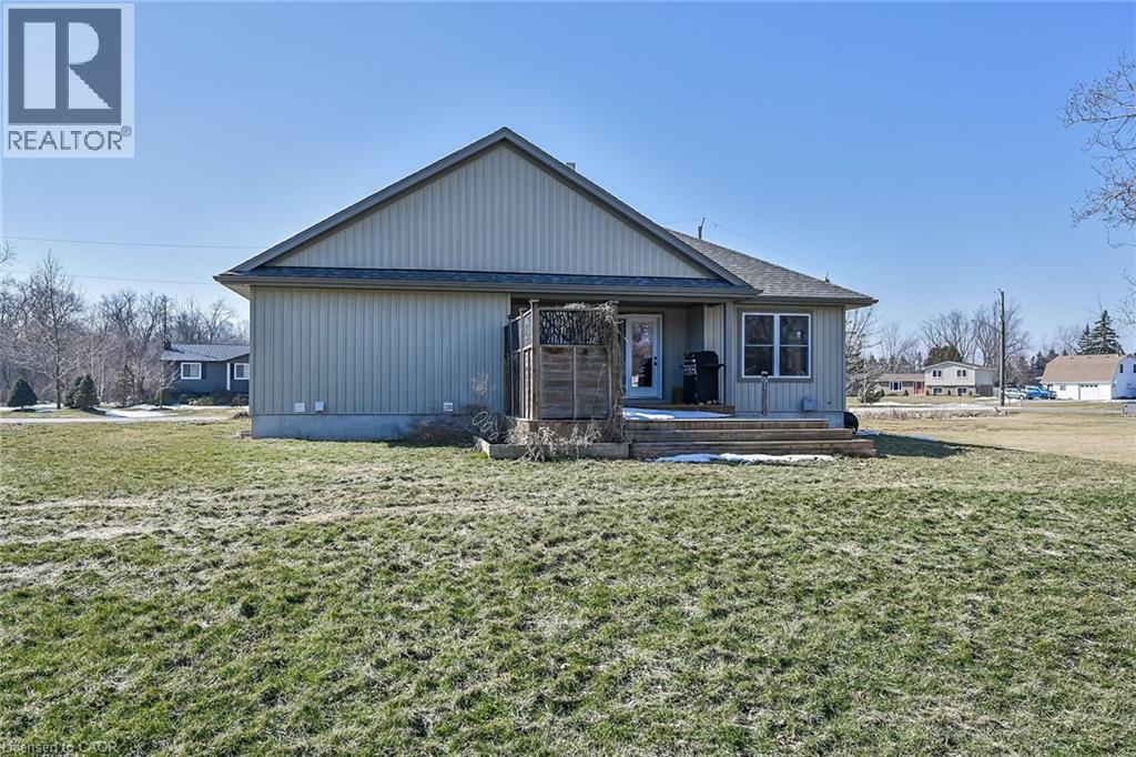 3 Walnut Street, Hagersville, Ontario  N0A 1H0 - Photo 44 - 40809351