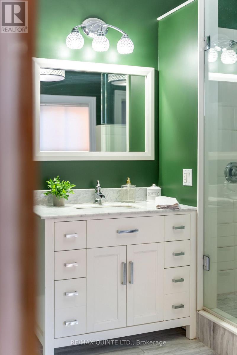 349 Main Street, Prince Edward County, Ontario  K0K 1G0 - Photo 31 - X12853550