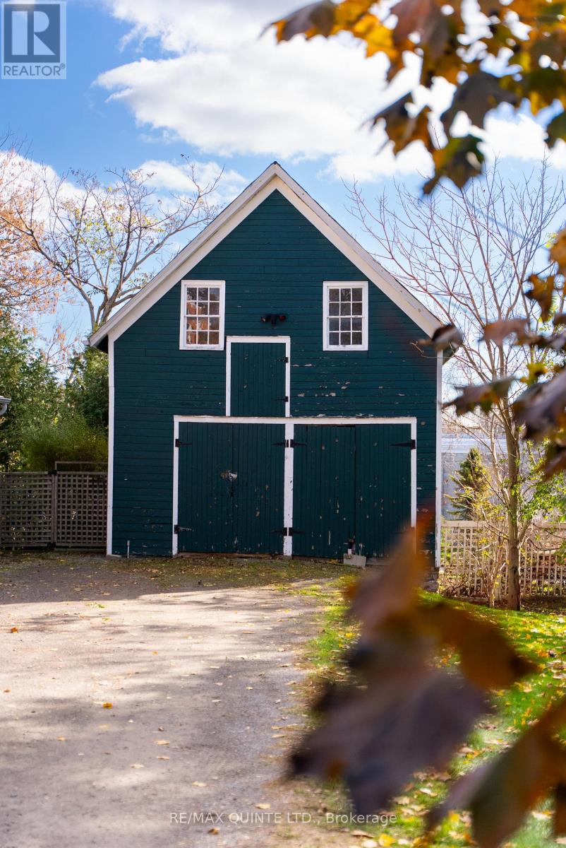 349 Main Street, Prince Edward County, Ontario  K0K 1G0 - Photo 43 - X12853550