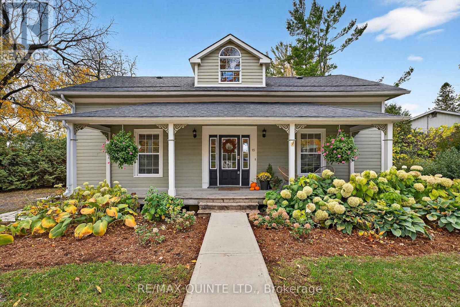 15 TALBOT STREET, prince edward county (picton ward), Ontario