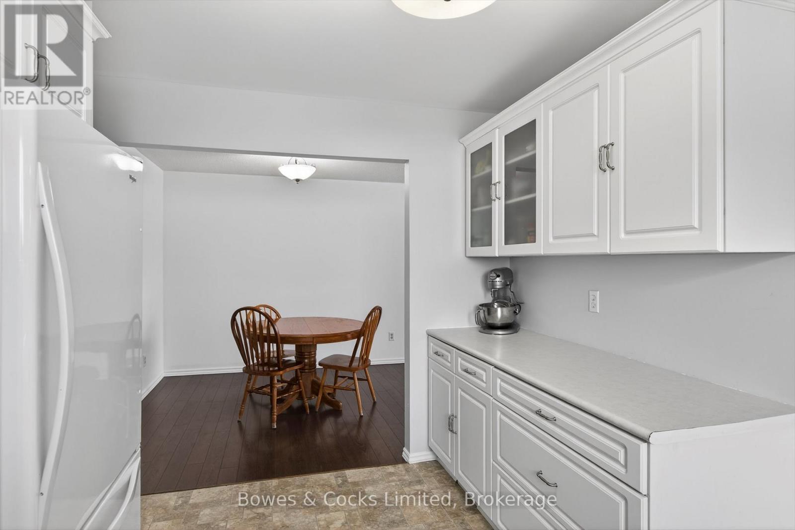 13 Mohawk Drive, Kawartha Lakes, Ontario  K9V 0J1 - Photo 17 - X12853566