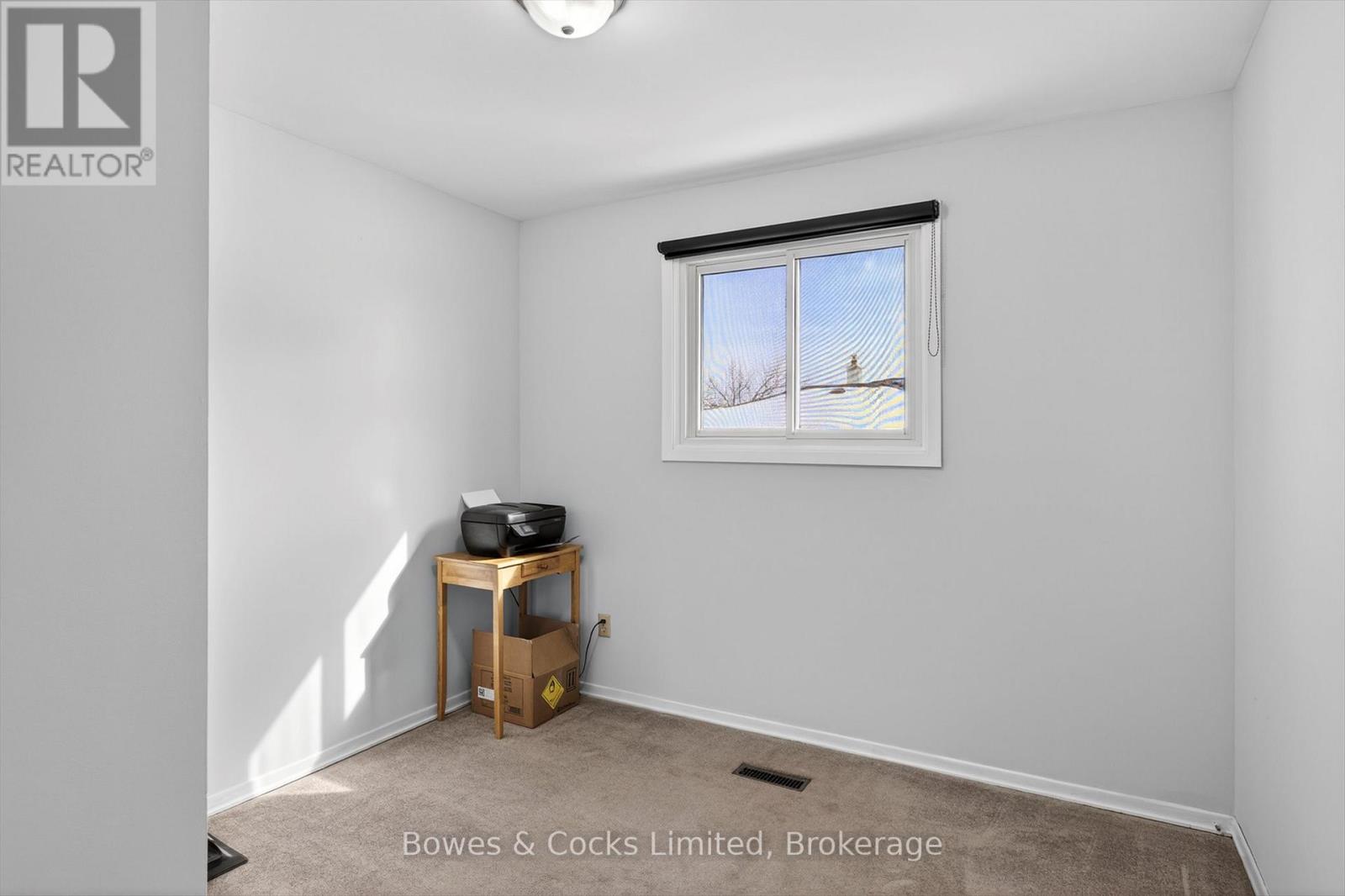 13 Mohawk Drive, Kawartha Lakes, Ontario  K9V 0J1 - Photo 26 - X12853566