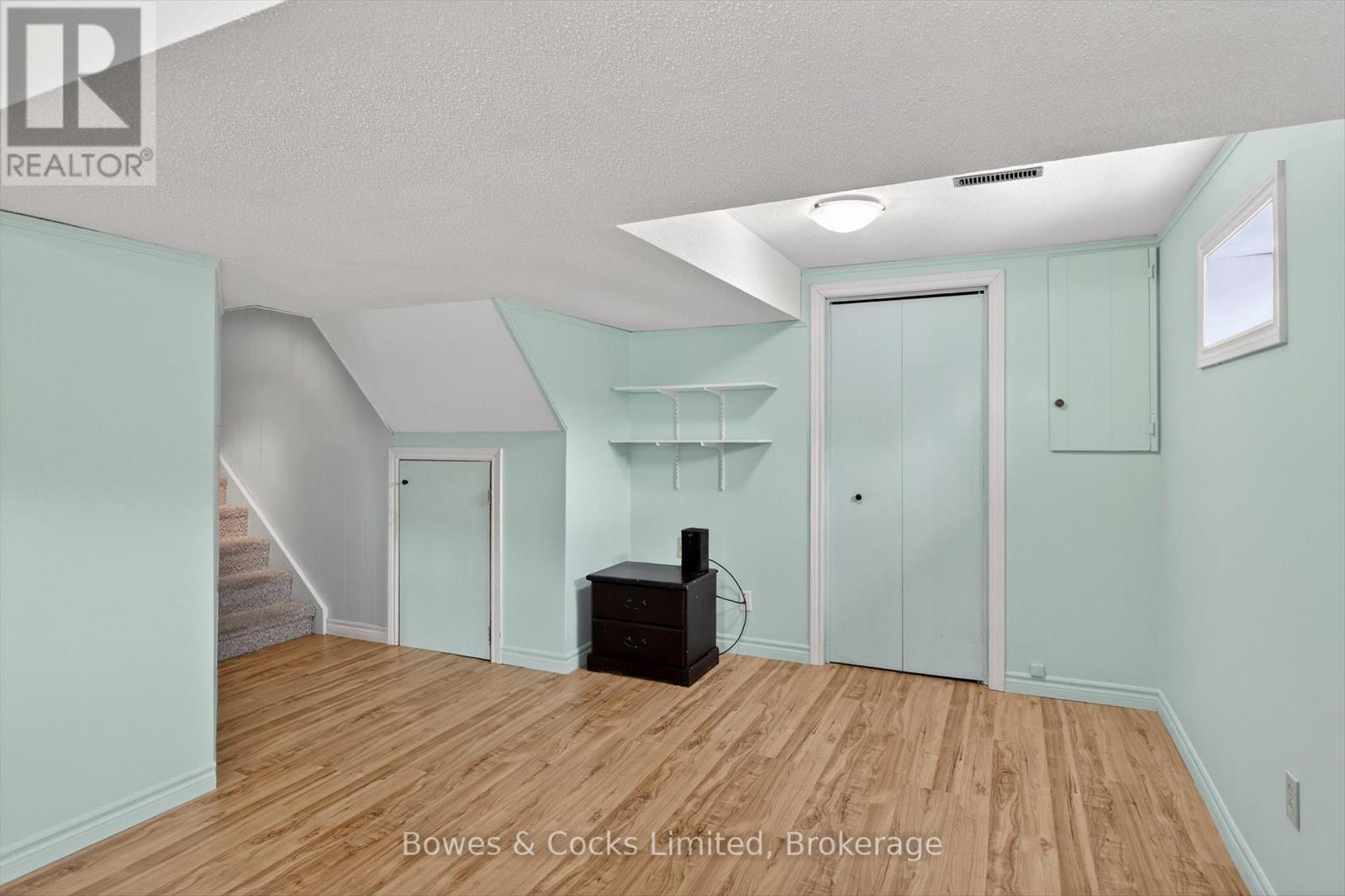 13 Mohawk Drive, Kawartha Lakes, Ontario  K9V 0J1 - Photo 28 - X12853566