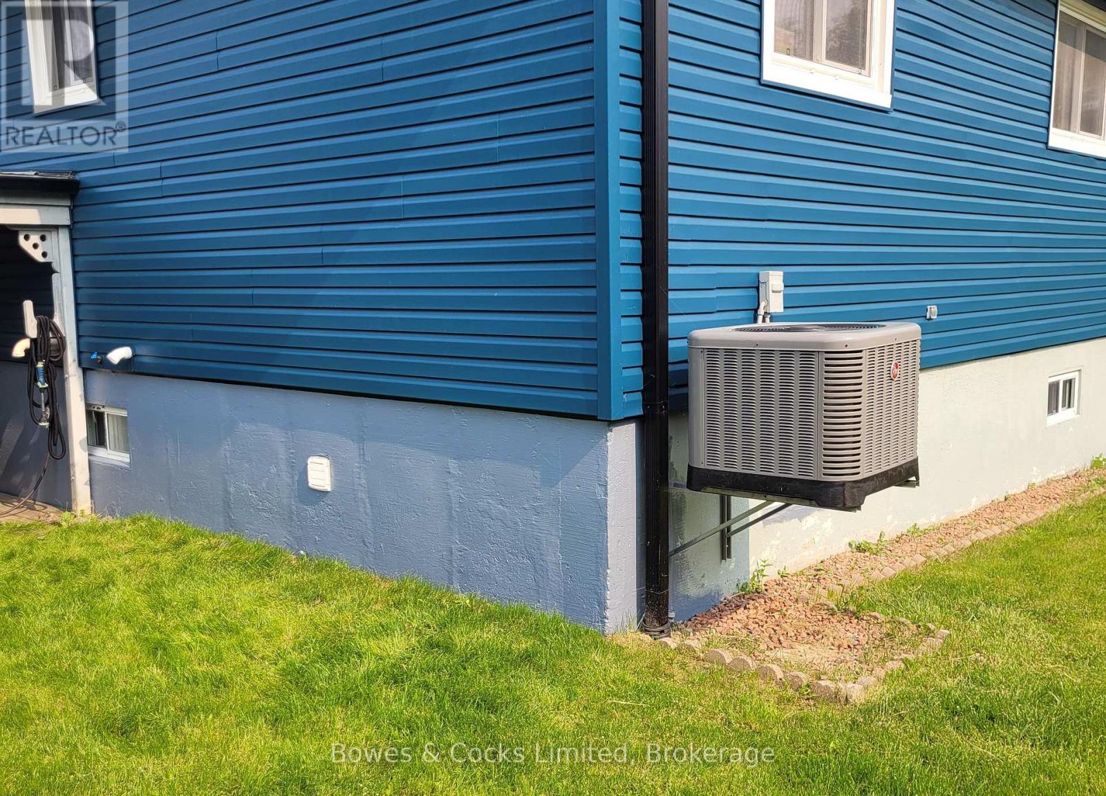 13 Mohawk Drive, Kawartha Lakes, Ontario  K9V 0J1 - Photo 48 - X12853566