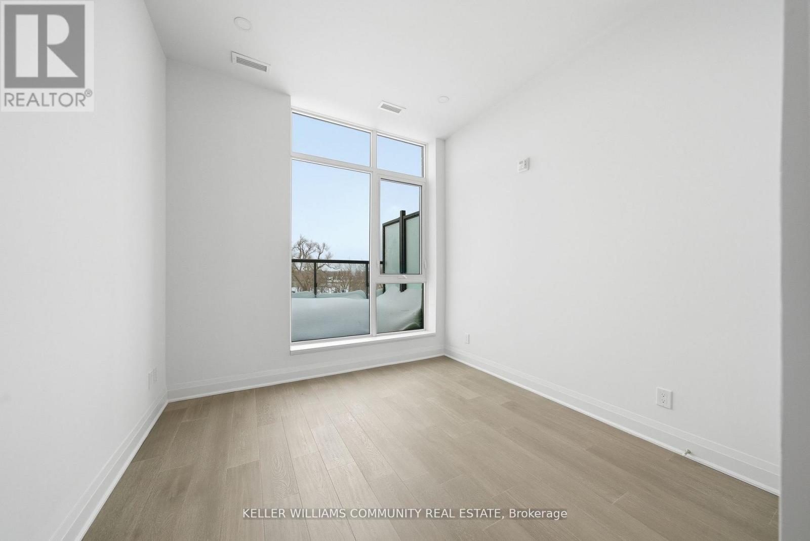 206 - 99 Louisa Street, Kawartha Lakes, Ontario  K0M 1N0 - Photo 35 - X12853596