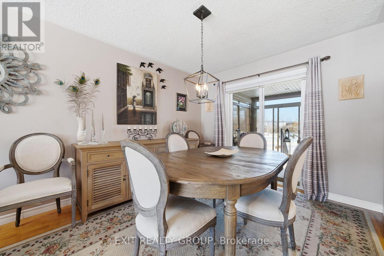 256 South Trent Street, Quinte West (Frankford Ward), Ontario  K0K 2C0 - Photo 14 - X12853692