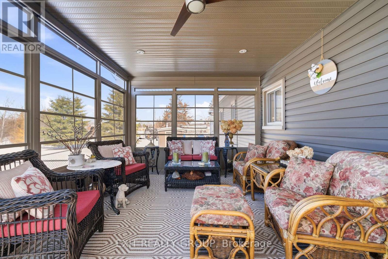 256 South Trent Street, Quinte West (Frankford Ward), Ontario  K0K 2C0 - Photo 16 - X12853692