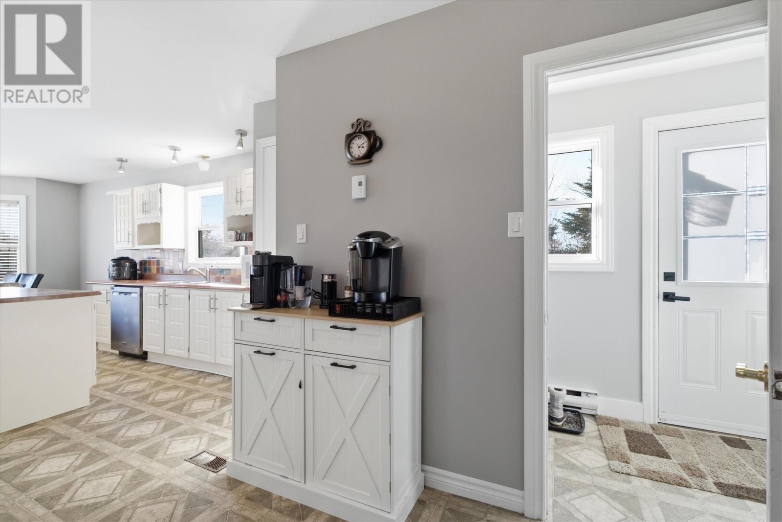 8 Twin Brooks Drive, Paradise, Newfoundland & Labrador  A1L 1Y1 - Photo 11 - 1294843