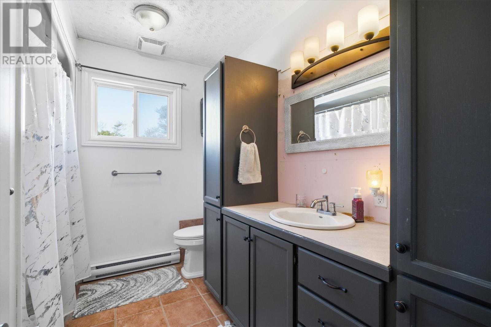 8 Twin Brooks Drive, Paradise, Newfoundland & Labrador  A1L 1Y1 - Photo 21 - 1294843