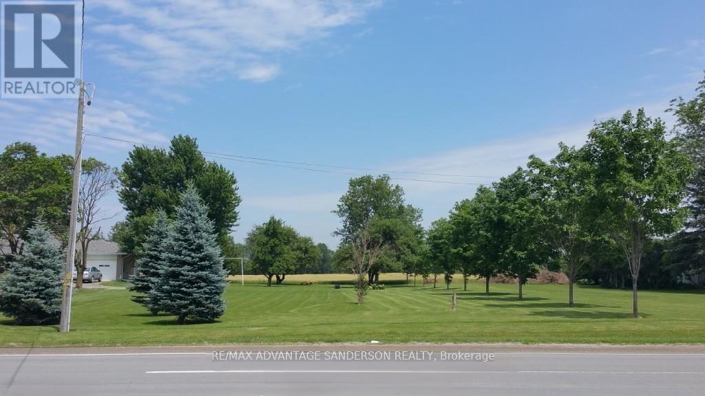 21744 Richmond Street, Middlesex Centre, Ontario  N5X 4B2 - Photo 12 - X12853306