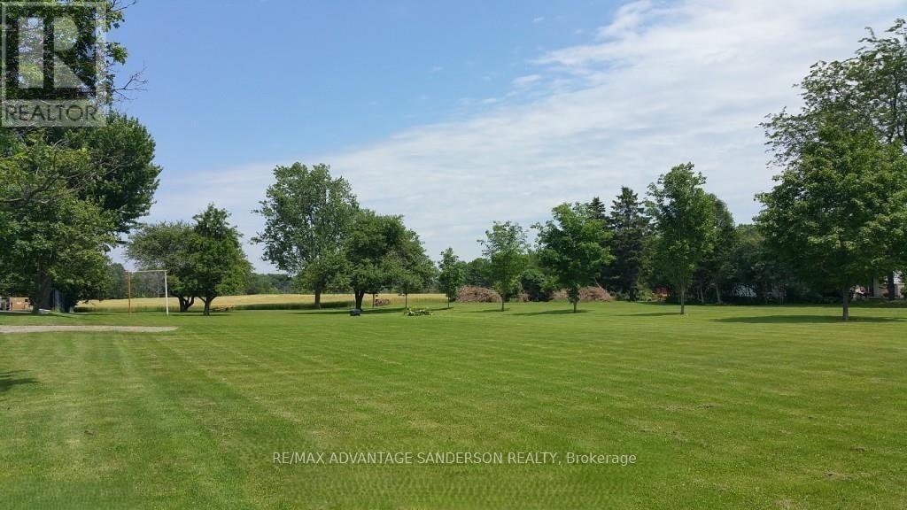 21744 Richmond Street, Middlesex Centre, Ontario  N5X 4B2 - Photo 4 - X12853306