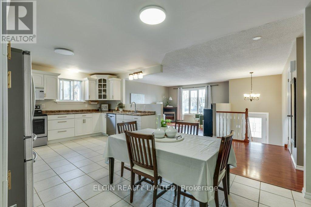 57 Leger Avenue, St. Thomas, Ontario  N5R 5N4 - Photo 11 - X12853316