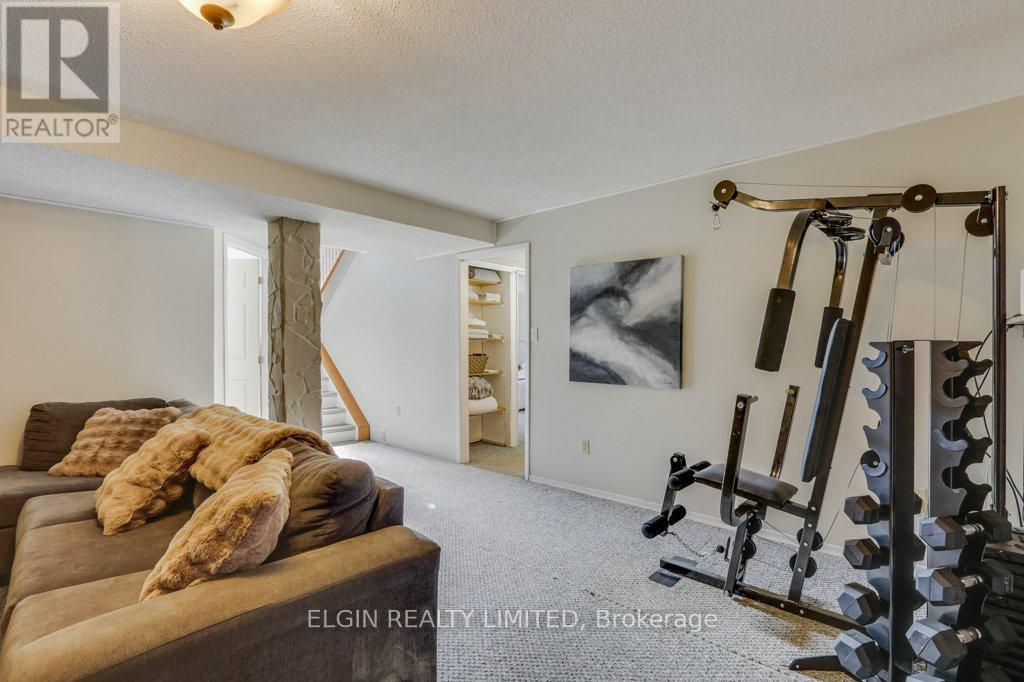 57 Leger Avenue, St. Thomas, Ontario  N5R 5N4 - Photo 30 - X12853316