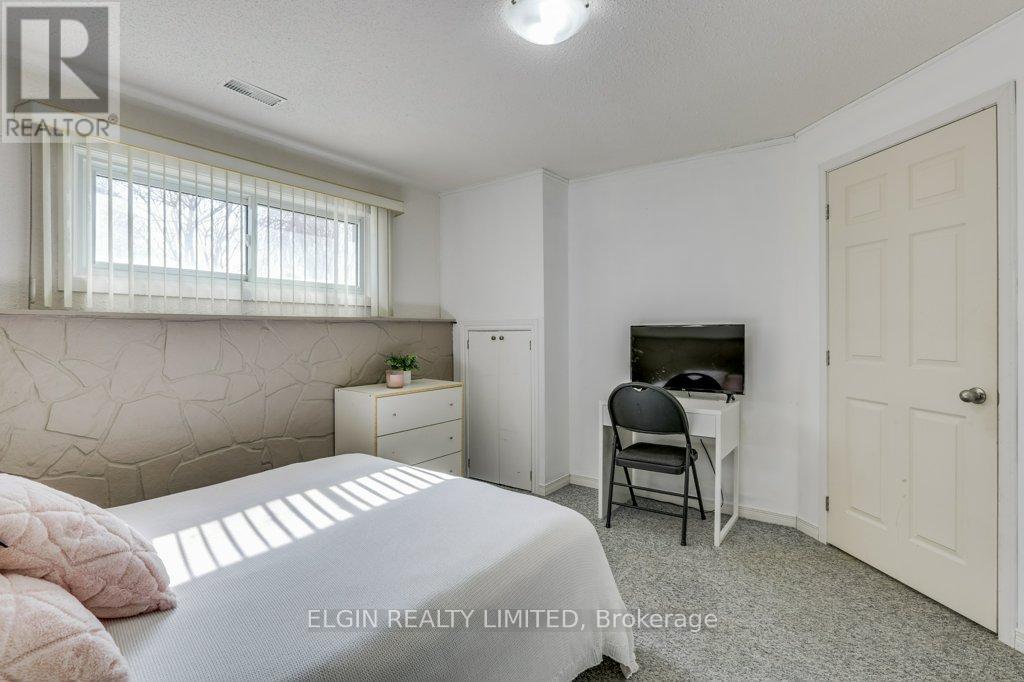 57 Leger Avenue, St. Thomas, Ontario  N5R 5N4 - Photo 33 - X12853316