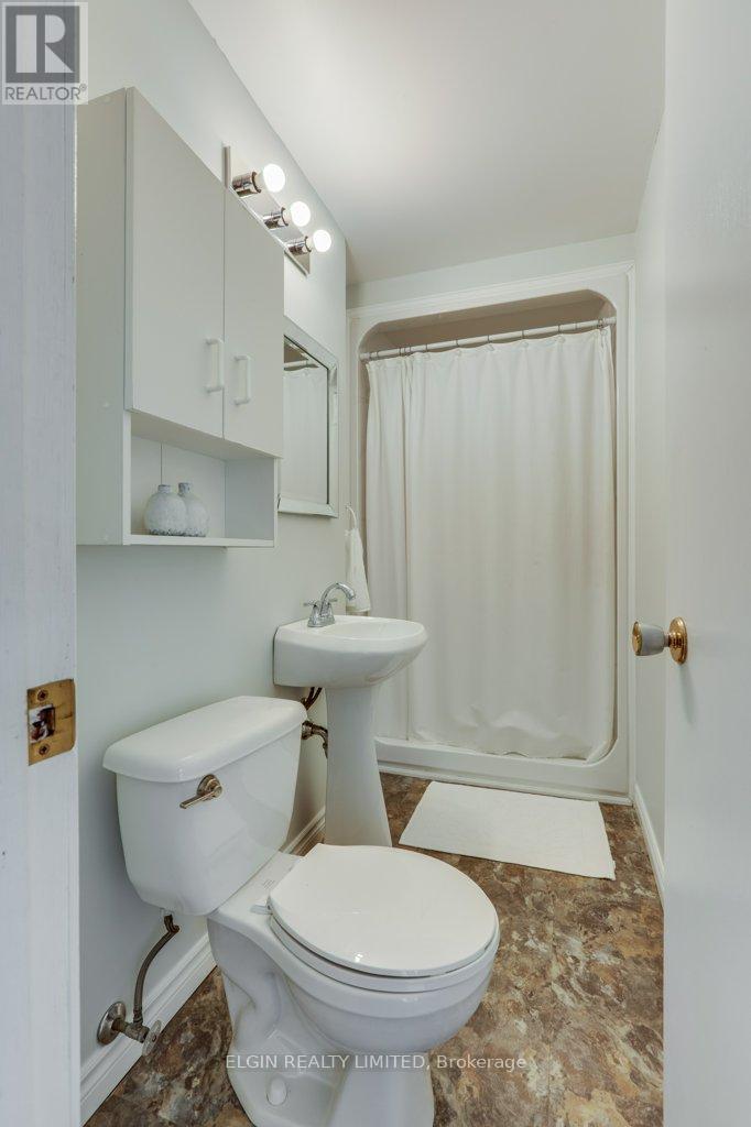 57 Leger Avenue, St. Thomas, Ontario  N5R 5N4 - Photo 35 - X12853316