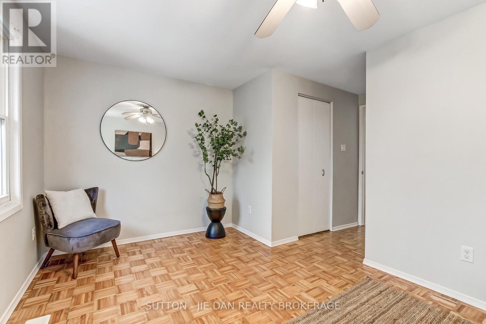 37 Inverary Road, London North, Ontario  N6G 3L5 - Photo 13 - X12853494