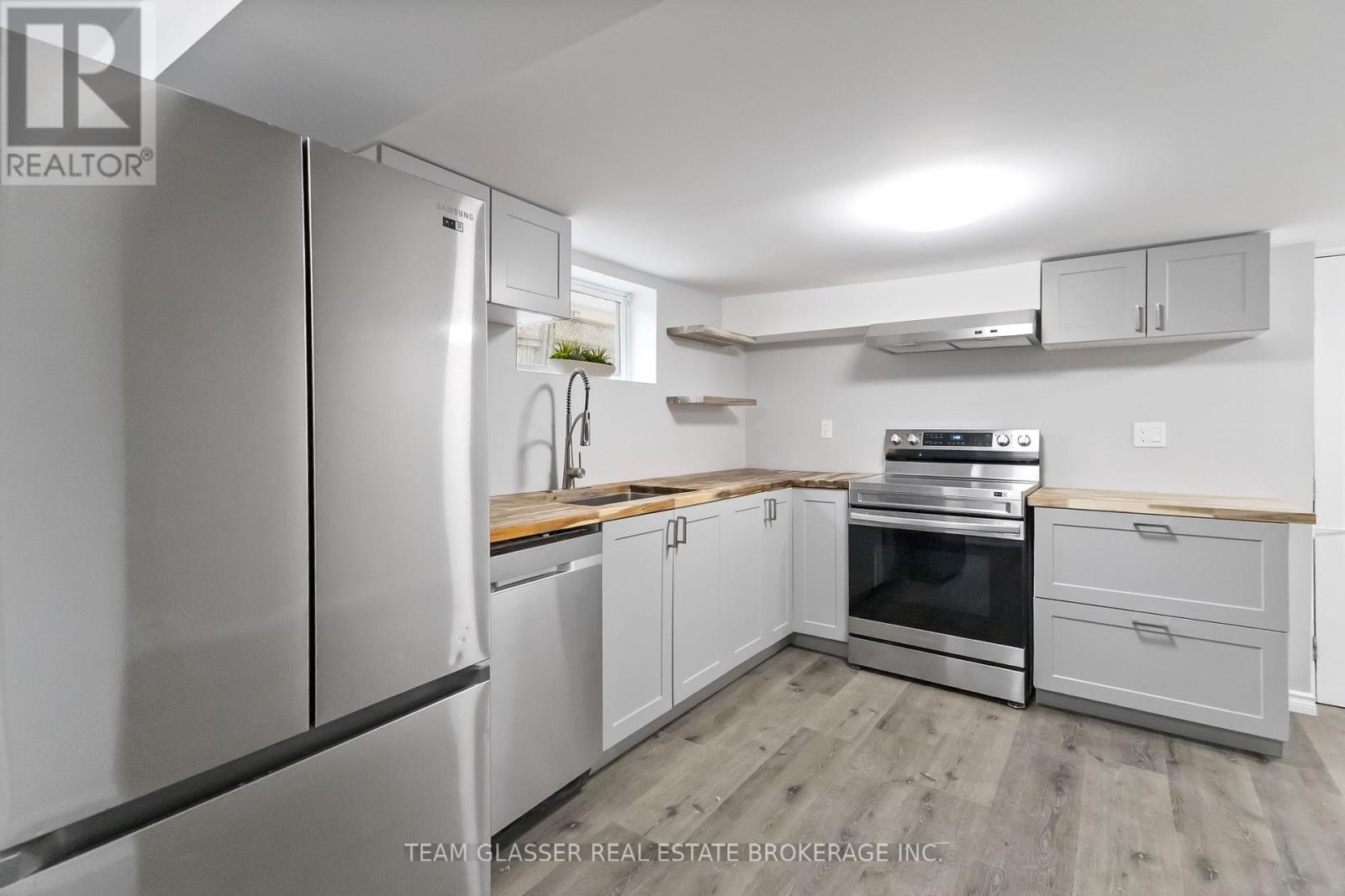 Lower - 378 Grey Street, London East, Ontario  N6B 1G9 - Photo 12 - X12853526