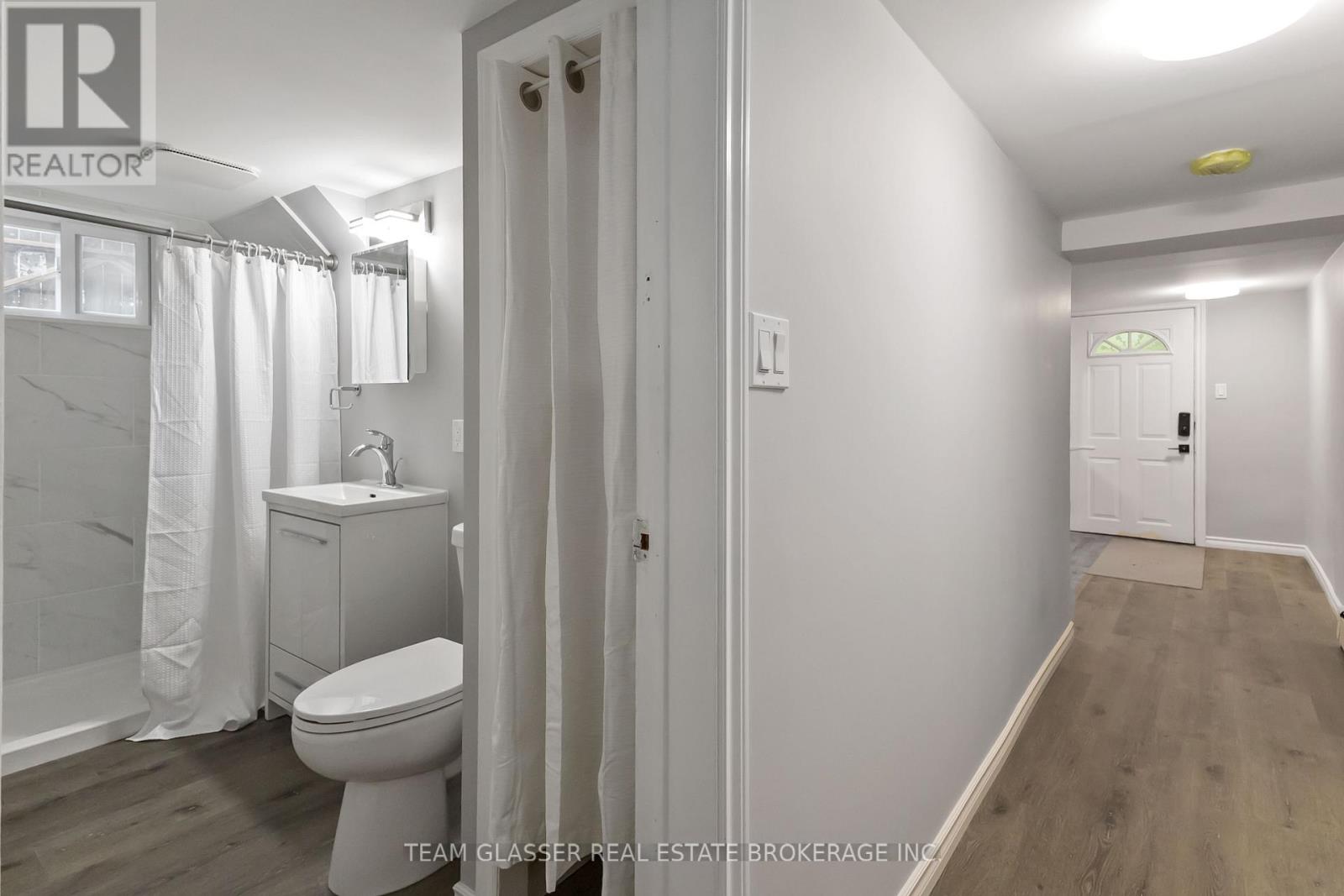 Lower - 378 Grey Street, London East, Ontario  N6B 1G9 - Photo 16 - X12853526