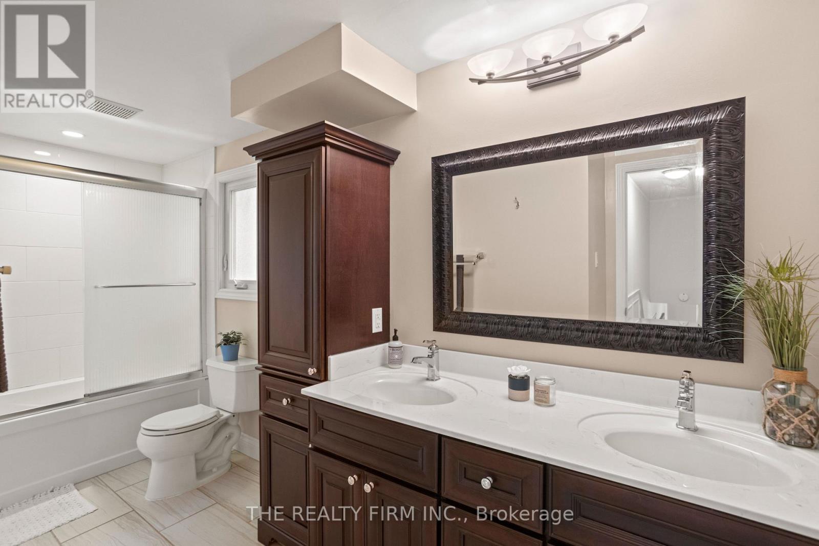 22 Milford Crescent, London North, Ontario  N5X 1A8 - Photo 29 - X12853540